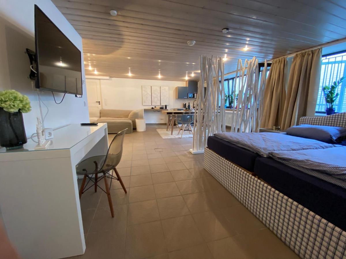 Basement 77 Apartment Toenisvorst ภายนอก รูปภาพ